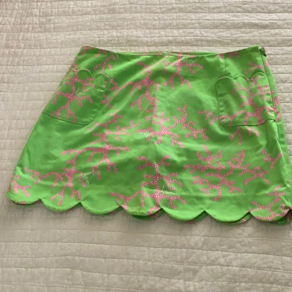 Lilly Pulitzer skorts, Sz 4